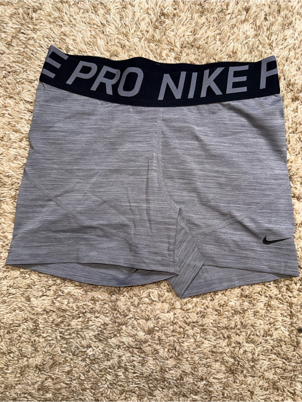 Nike Pro Women’s- grey spandex
